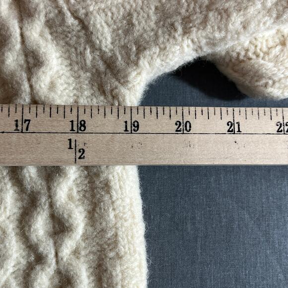 Vintage Aran Crafts Blazer Cardigan Sweater Womens XS Tan Cable Knit Merino Wool - Picture 10 of 10